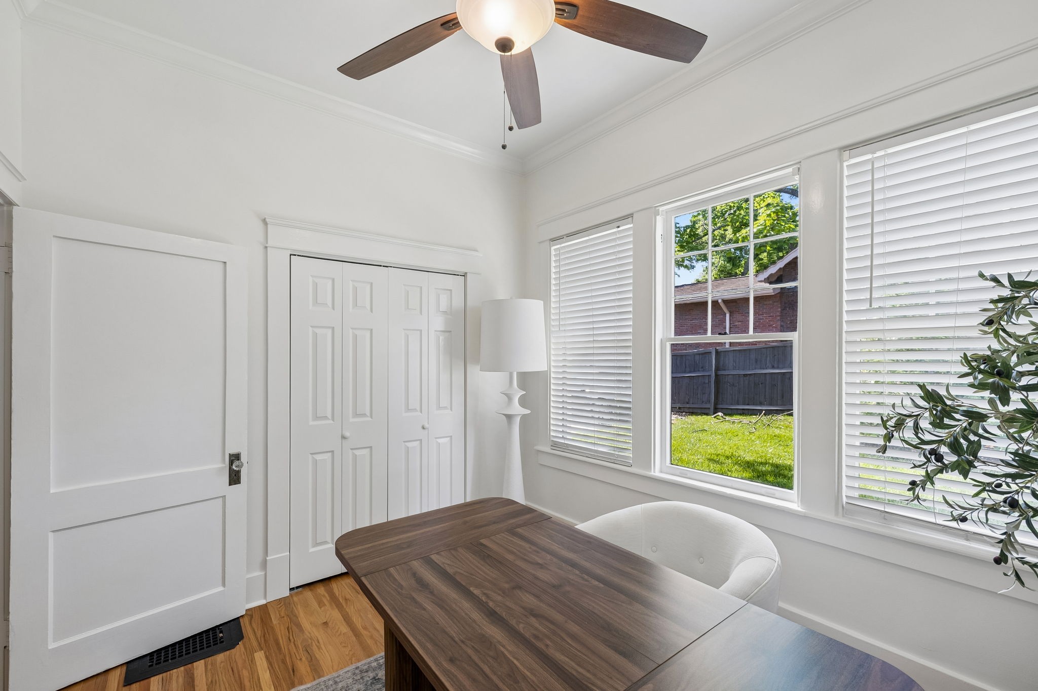 2200 Oakland Avenue Nashville TN 37212