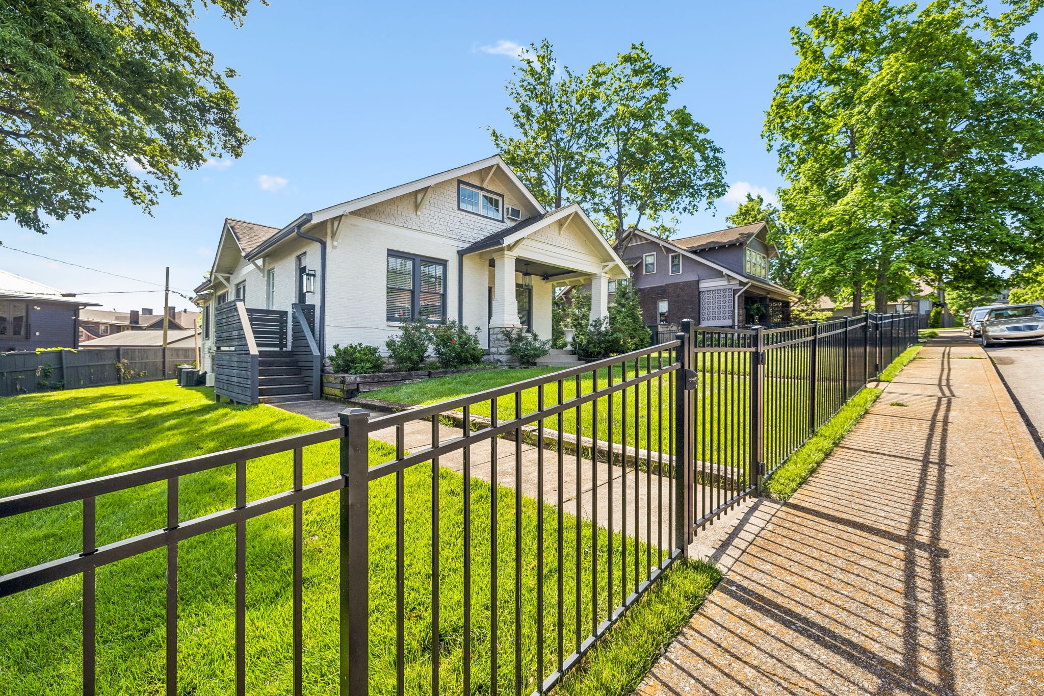 2200 Oakland Avenue Nashville TN 37212