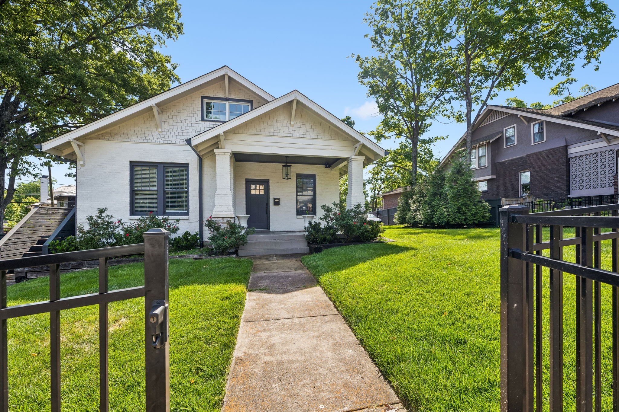 2200 Oakland Avenue Nashville TN 37212
