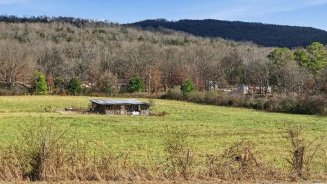 640 Dotson Cemetery Road Decherd TN 37324