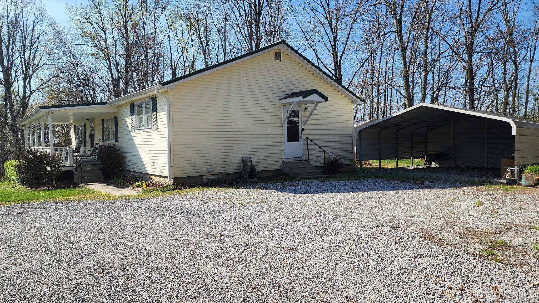 214 Dont Care Lane Celina TN 38551