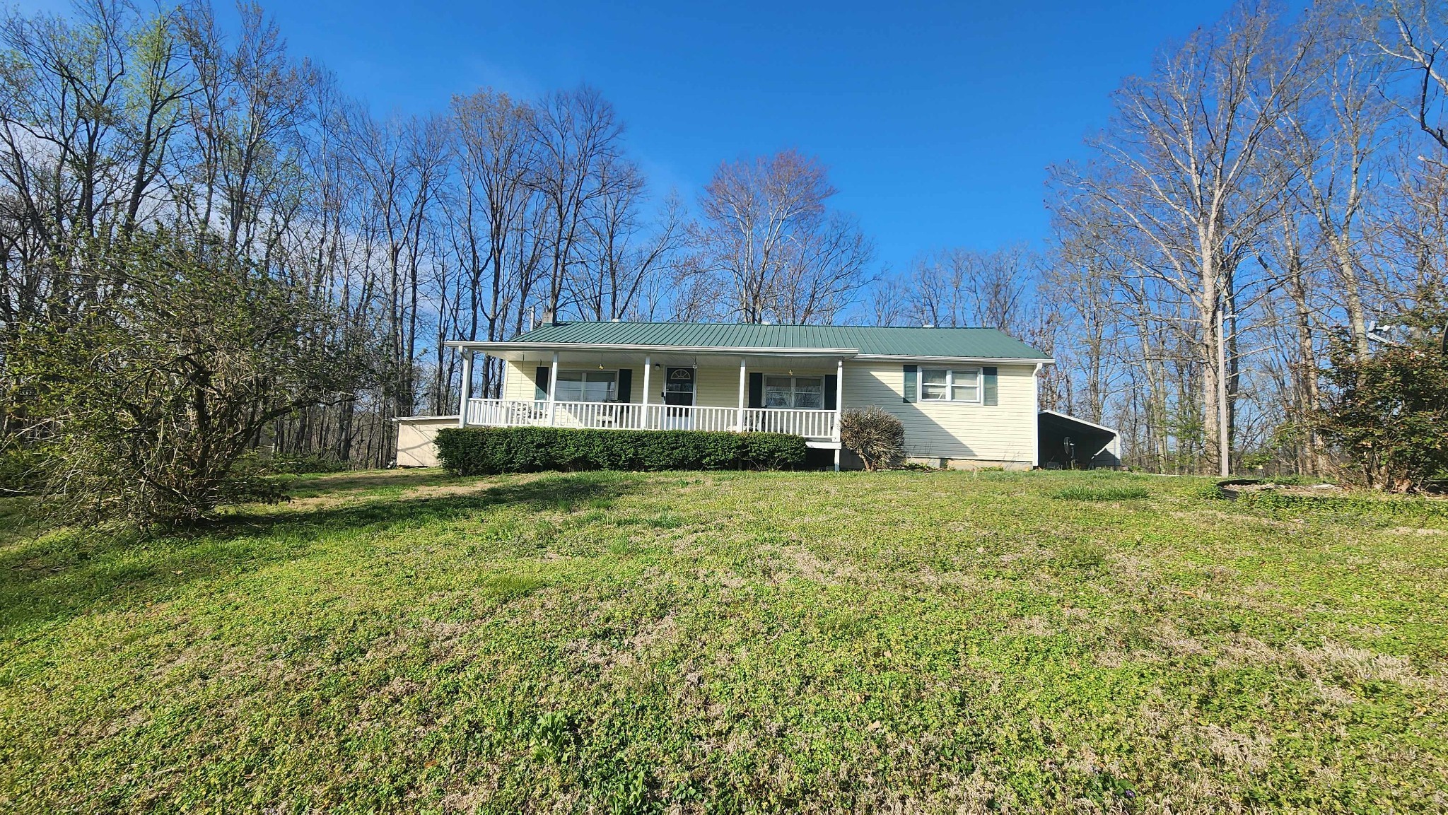 214 Dont Care Lane Celina TN 38551