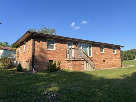 140 Valley Road Mc Ewen TN 37101