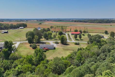 4373 Airport Road Springfield TN 37172