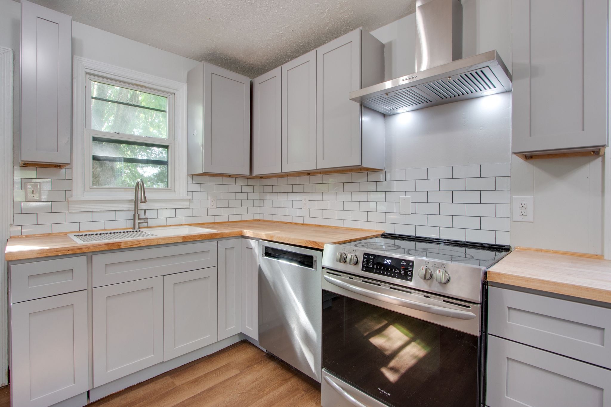 1808 Parkway Avenue Columbia TN 38401