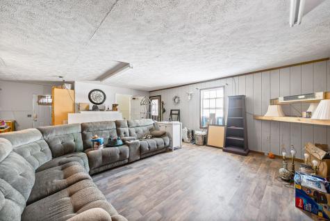 126 Flowers Road Crofton KY 42217