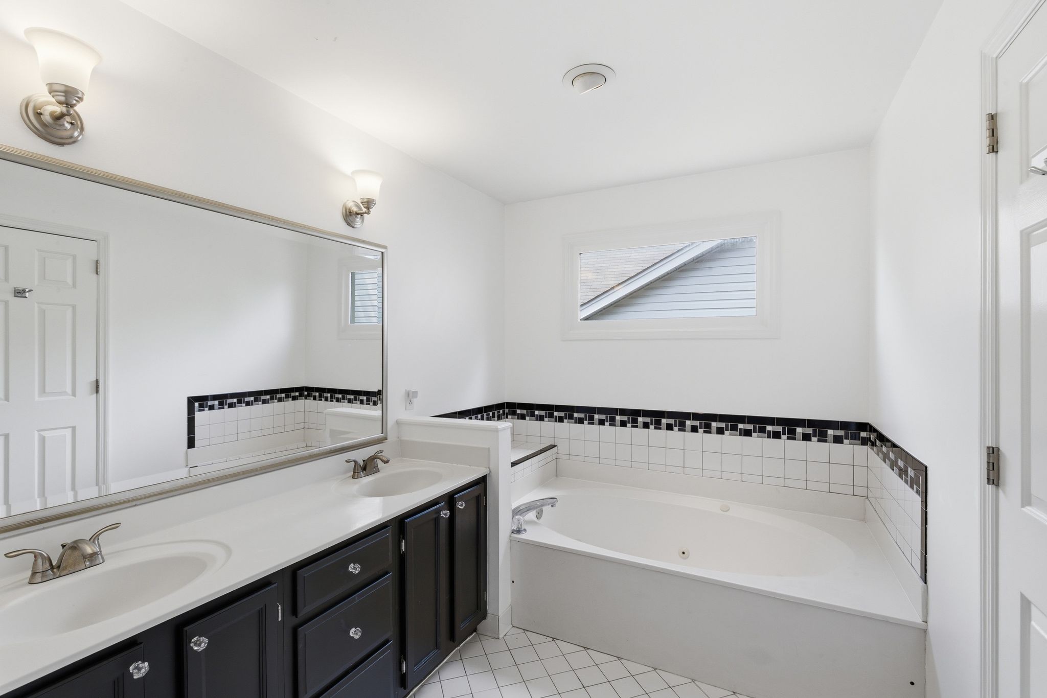 913 Magnolia Ct, W Nashville TN 37221