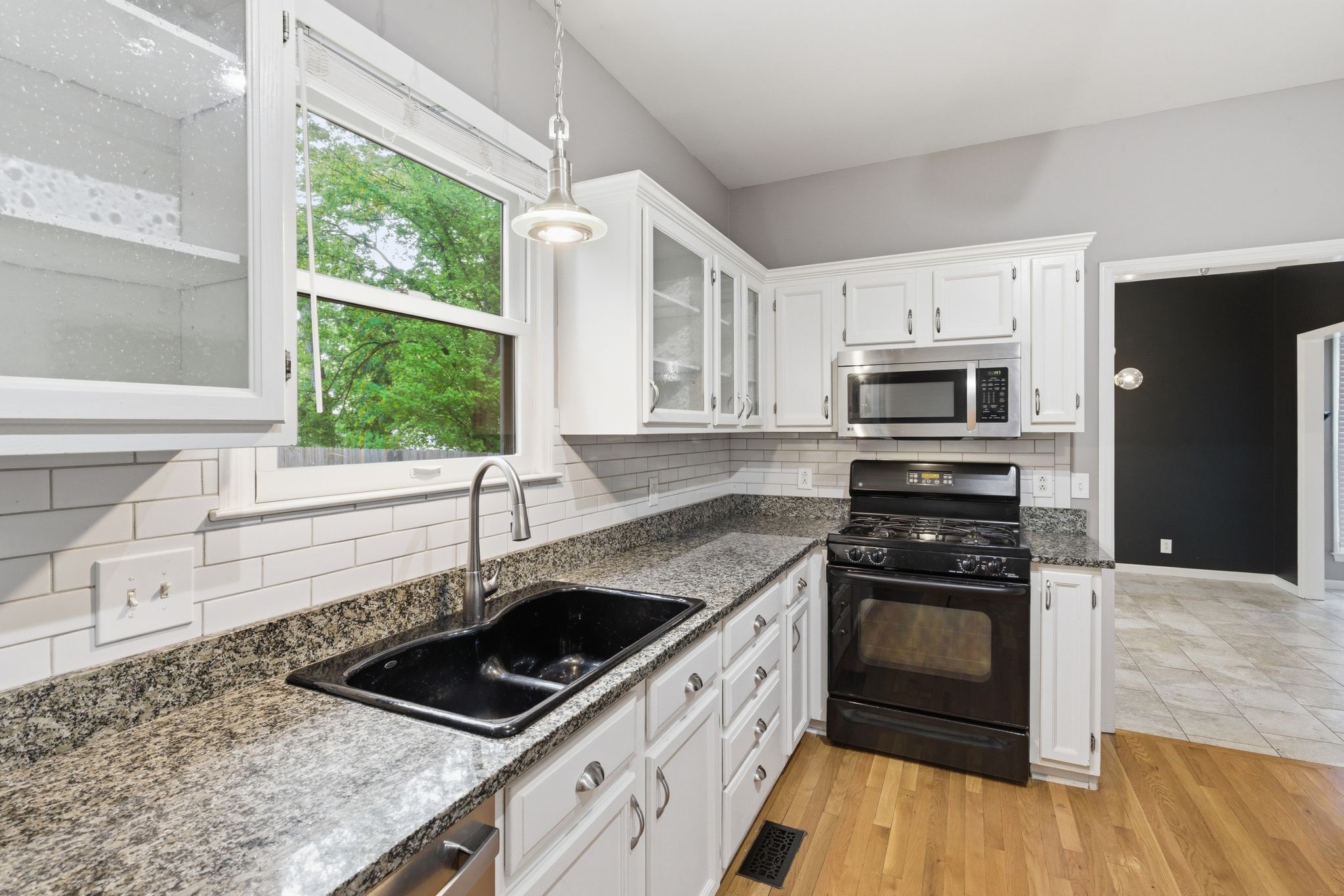 913 Magnolia Ct, W Nashville TN 37221