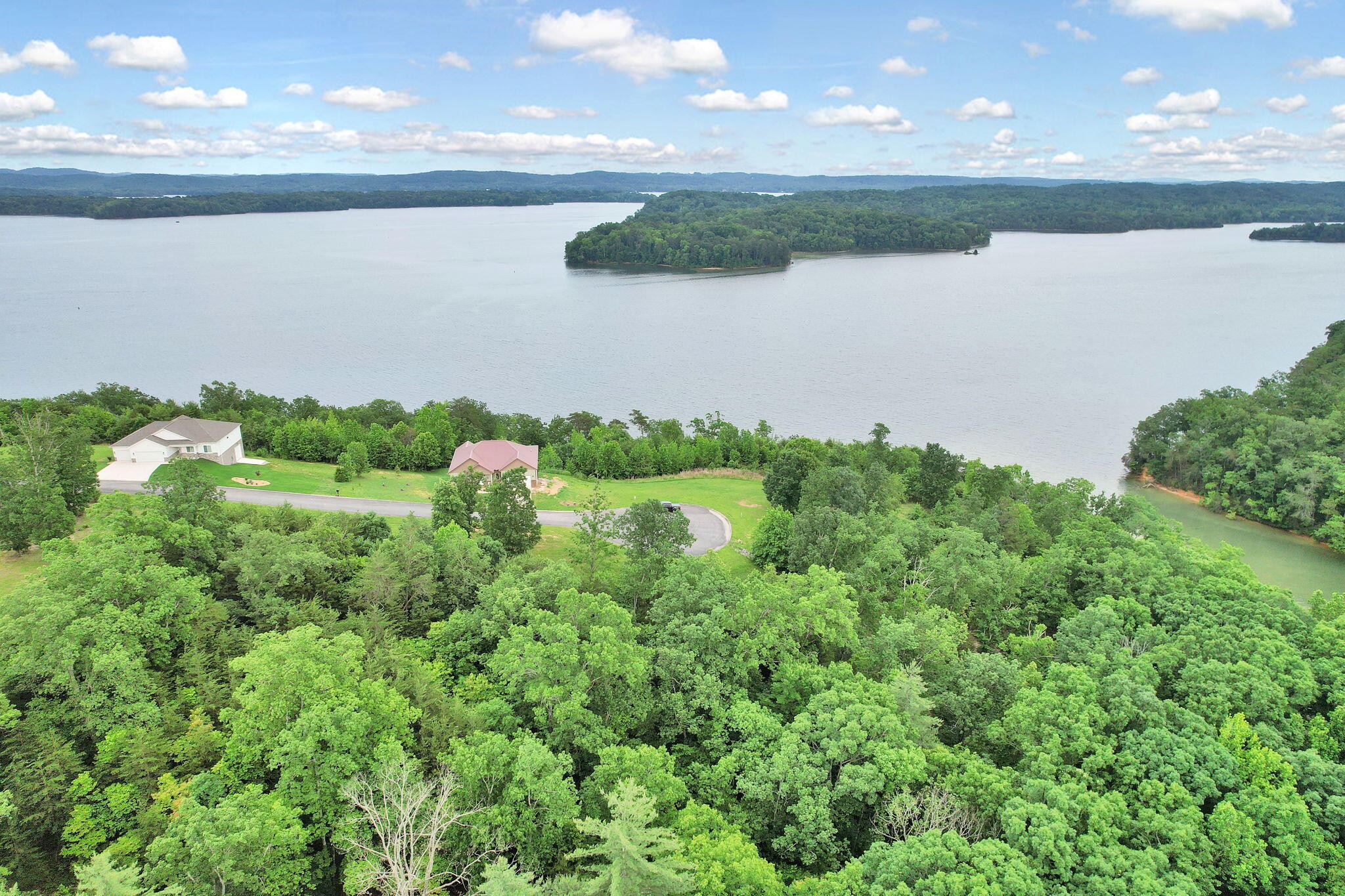 370 River Run Trail Spring City TN 37381