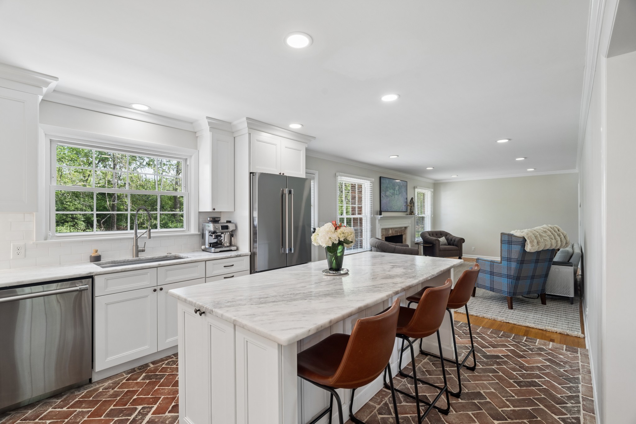 5048 Ragland Drive Nashville TN 37220