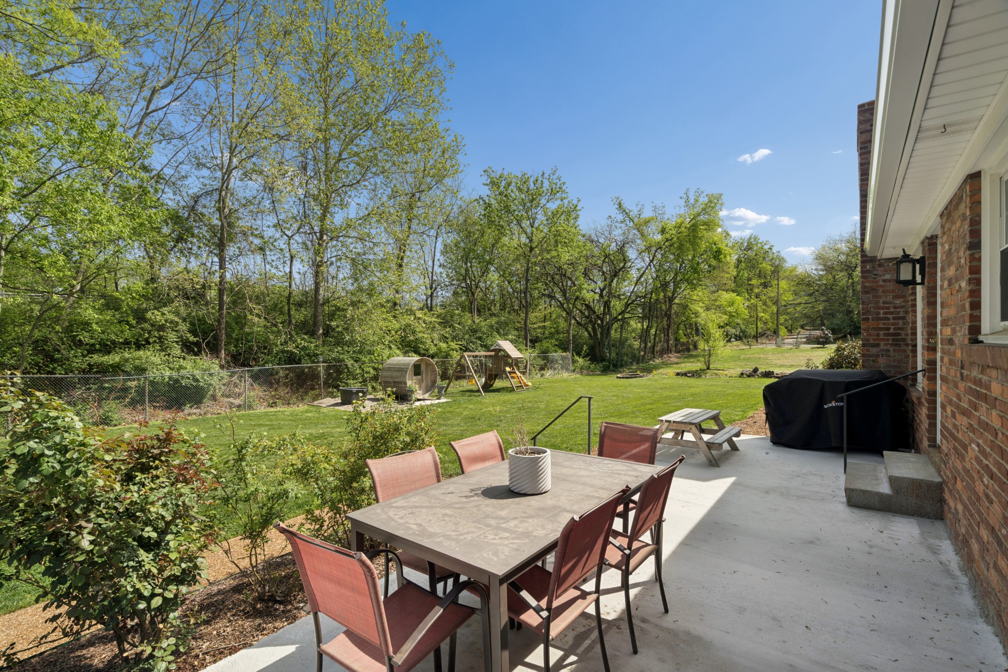 5048 Ragland Drive Nashville TN 37220