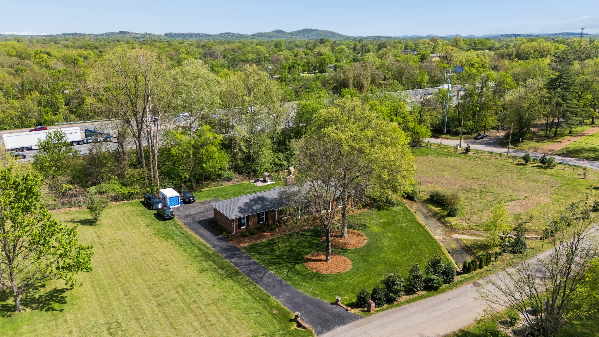5048 Ragland Drive Nashville TN 37220
