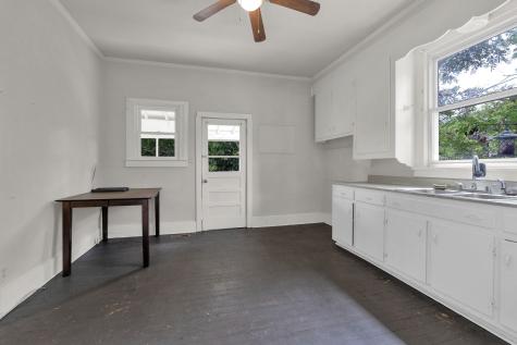 1511 Highland Avenue Columbia TN 38401