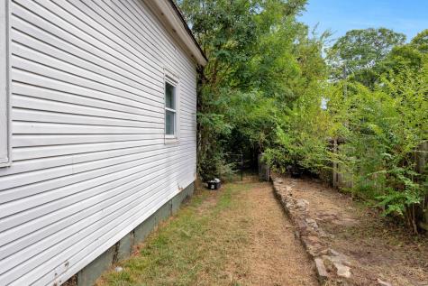 1511 Highland Avenue Columbia TN 38401