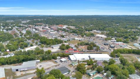 1511 Highland Avenue Columbia TN 38401
