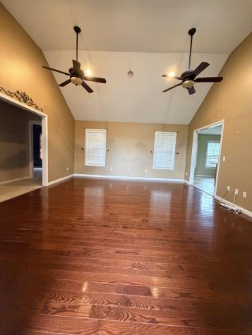 117 Taylor Lane Lafayette TN 37083