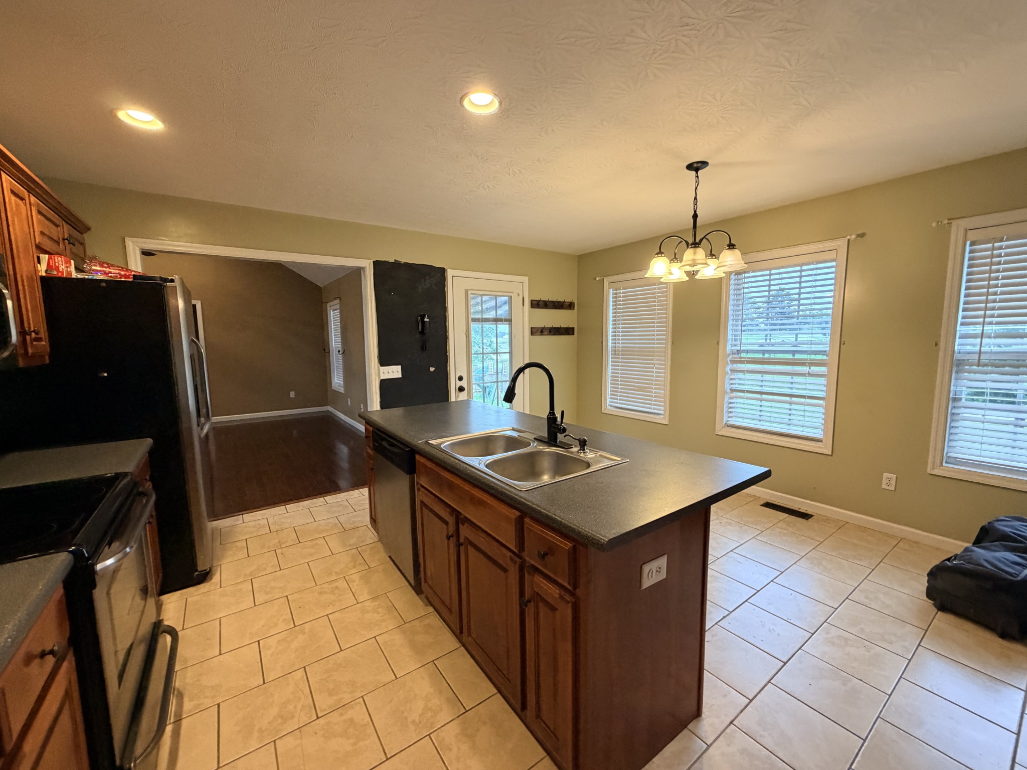 117 Taylor Lane Lafayette TN 37083