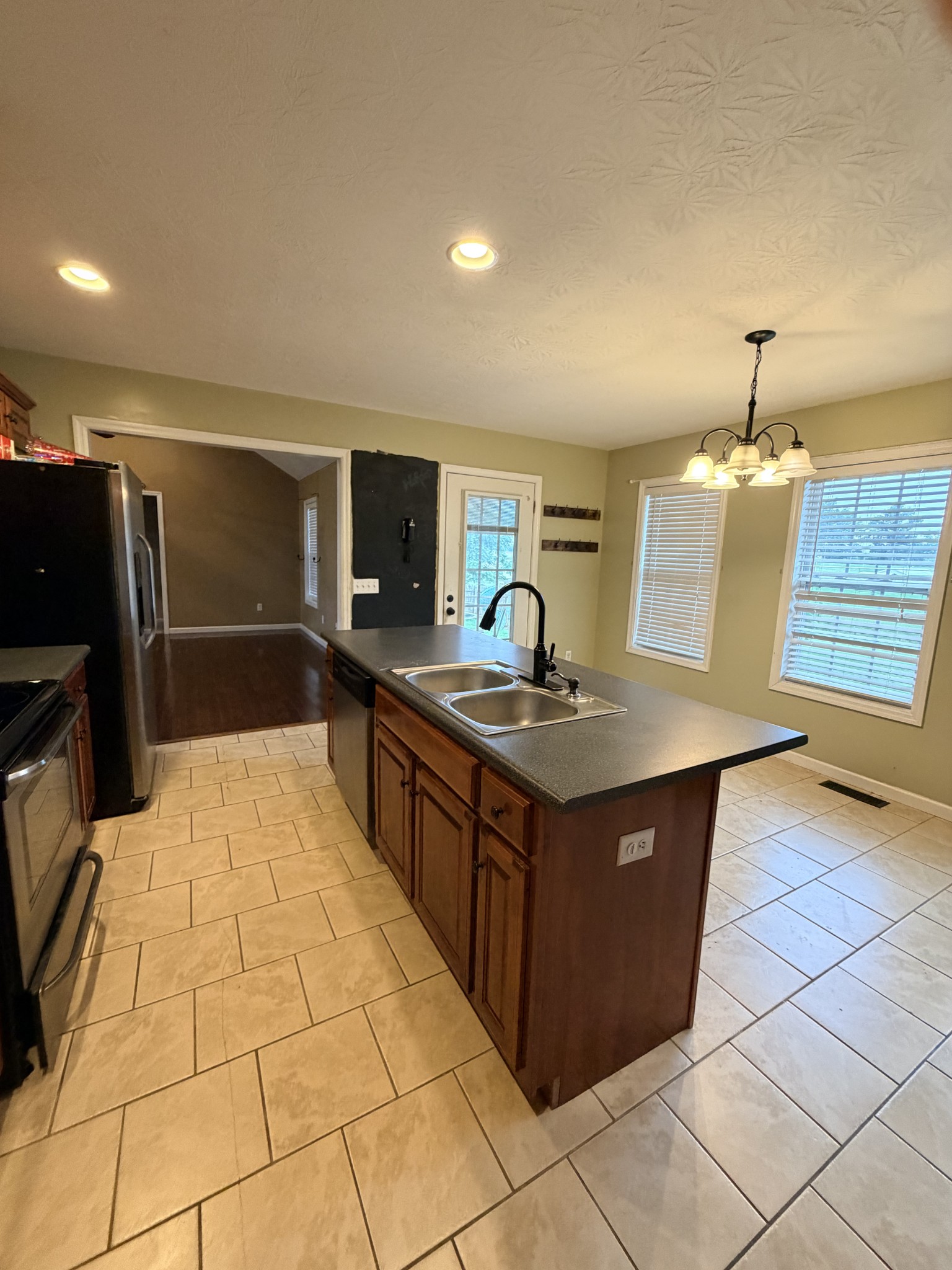 117 Taylor Lane Lafayette TN 37083