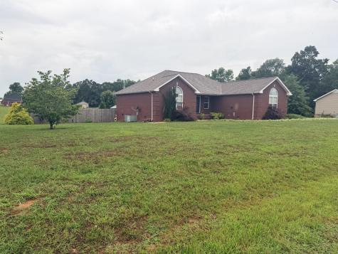 117 Taylor Lane Lafayette TN 37083
