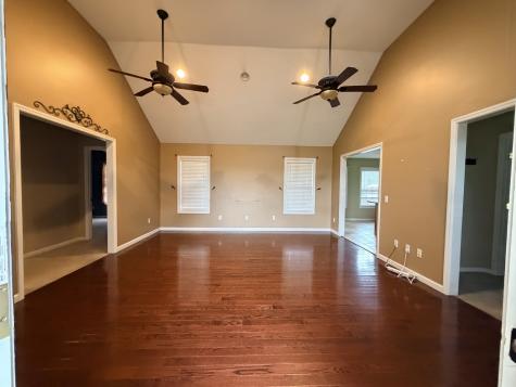 117 Taylor Lane Lafayette TN 37083