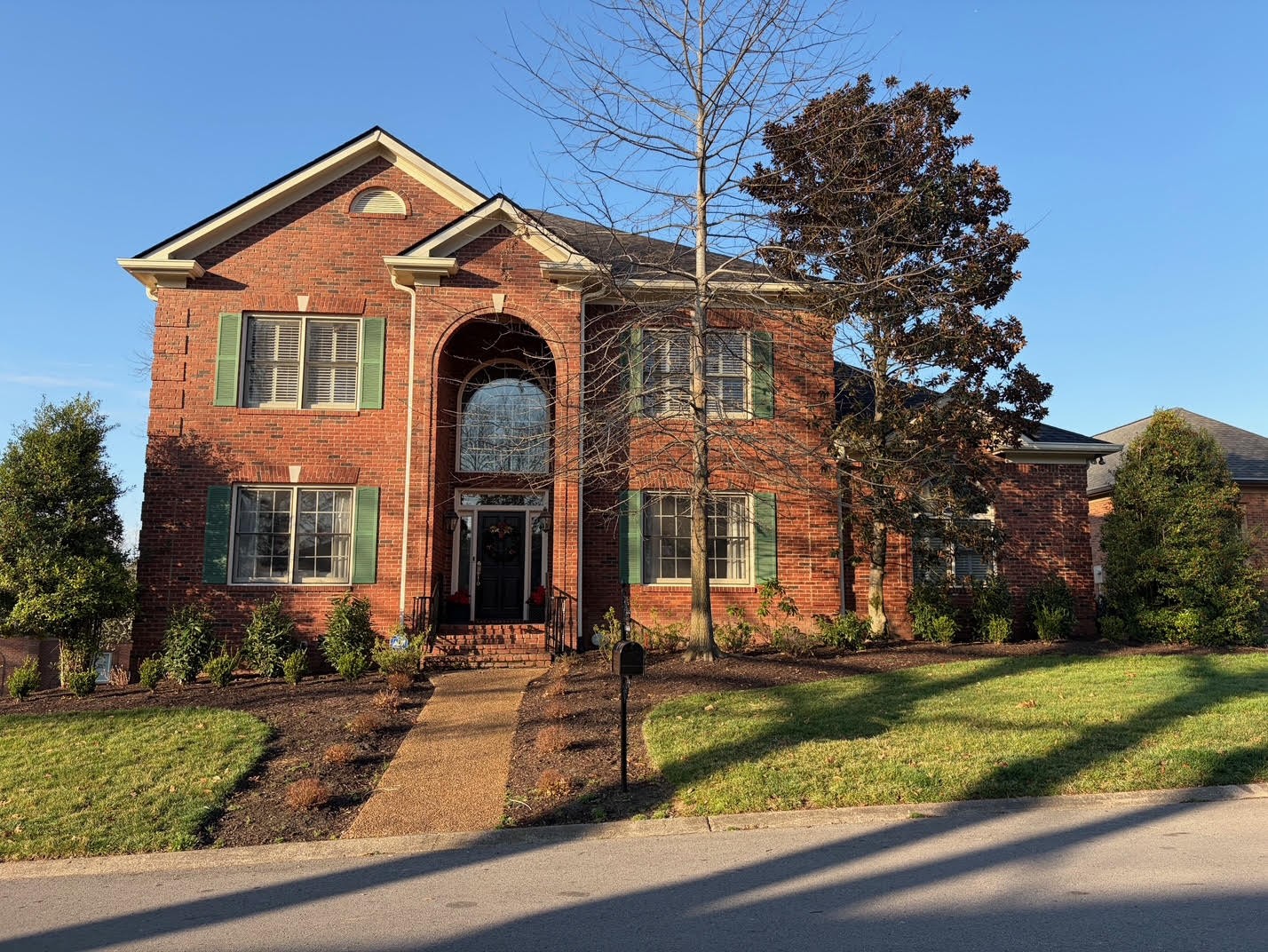 106 Hidden Point Hendersonville TN 37075