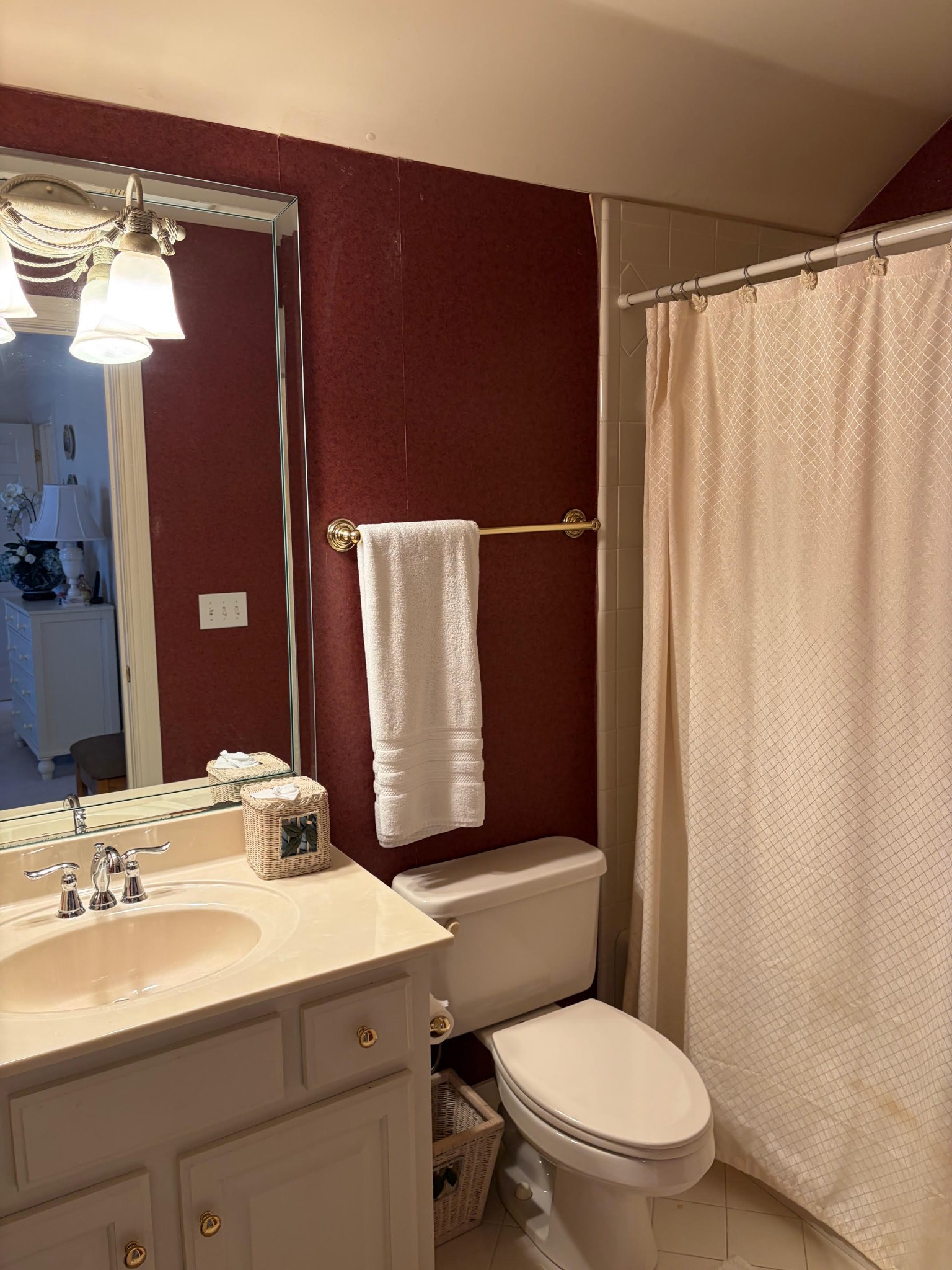 106 Hidden Point Hendersonville TN 37075