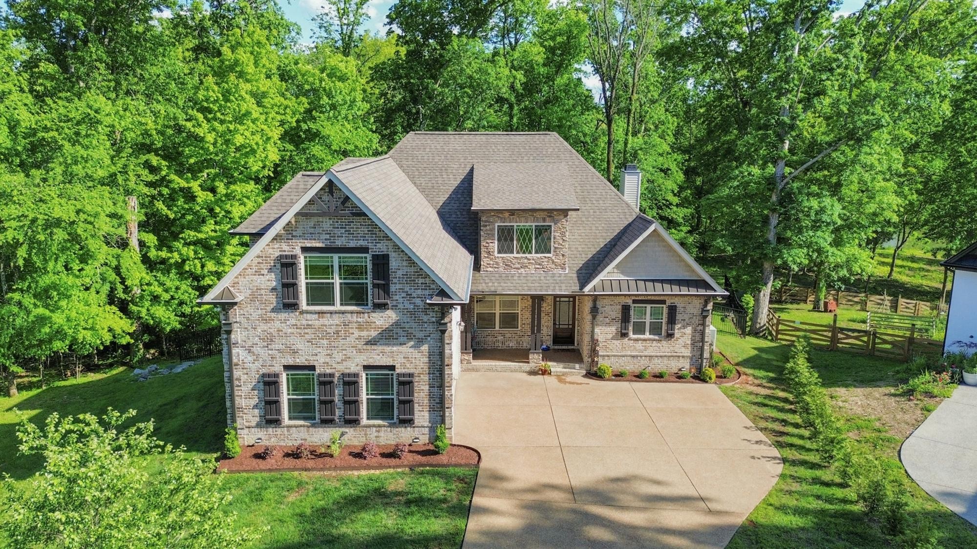 400 Zephyr Cove Lebanon TN 37087