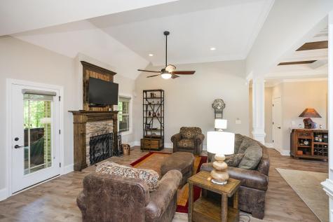 400 Zephyr Cove Lebanon TN 37087