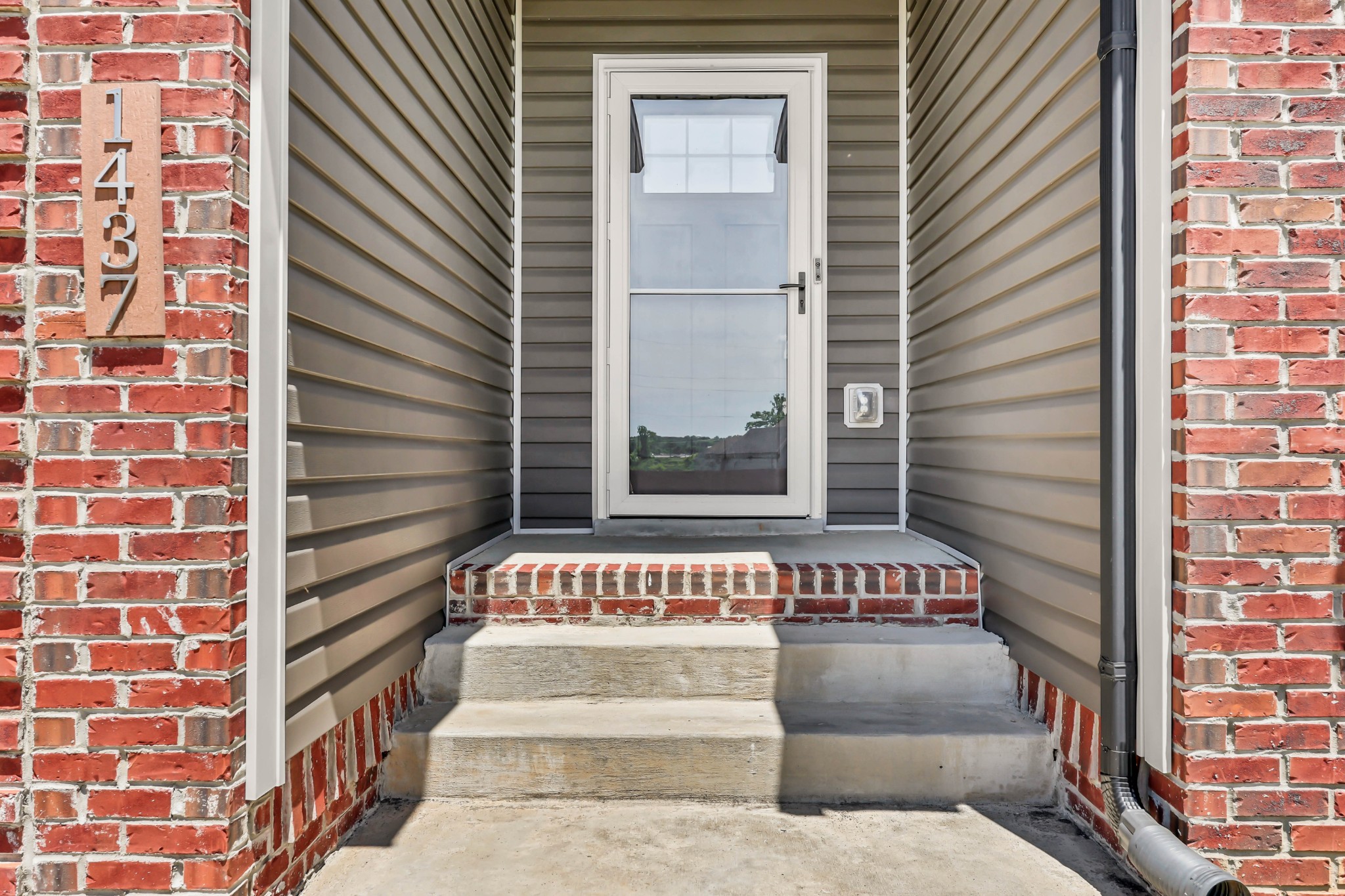 1437 Wild Fern Lane Clarksville TN 37042