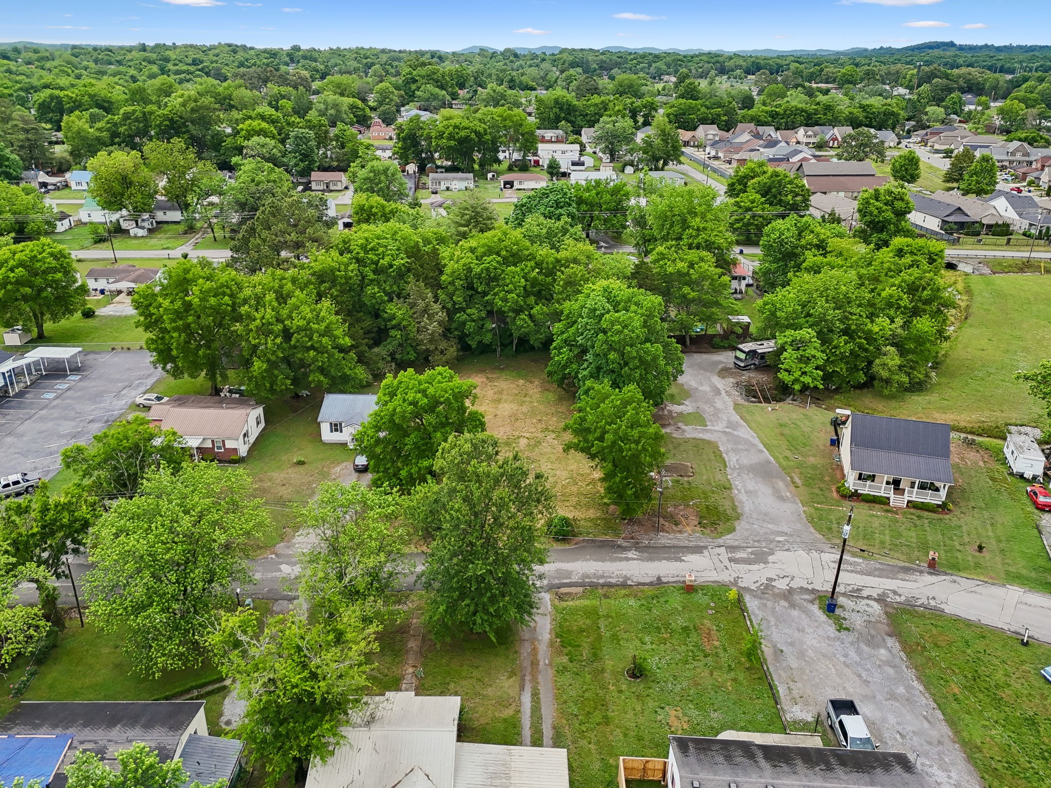 225 E Cedar Street Shelbyville TN 37160