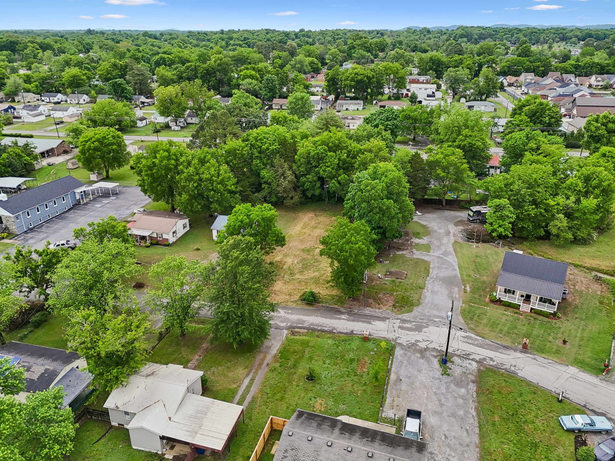 225 E Cedar Street Shelbyville TN 37160