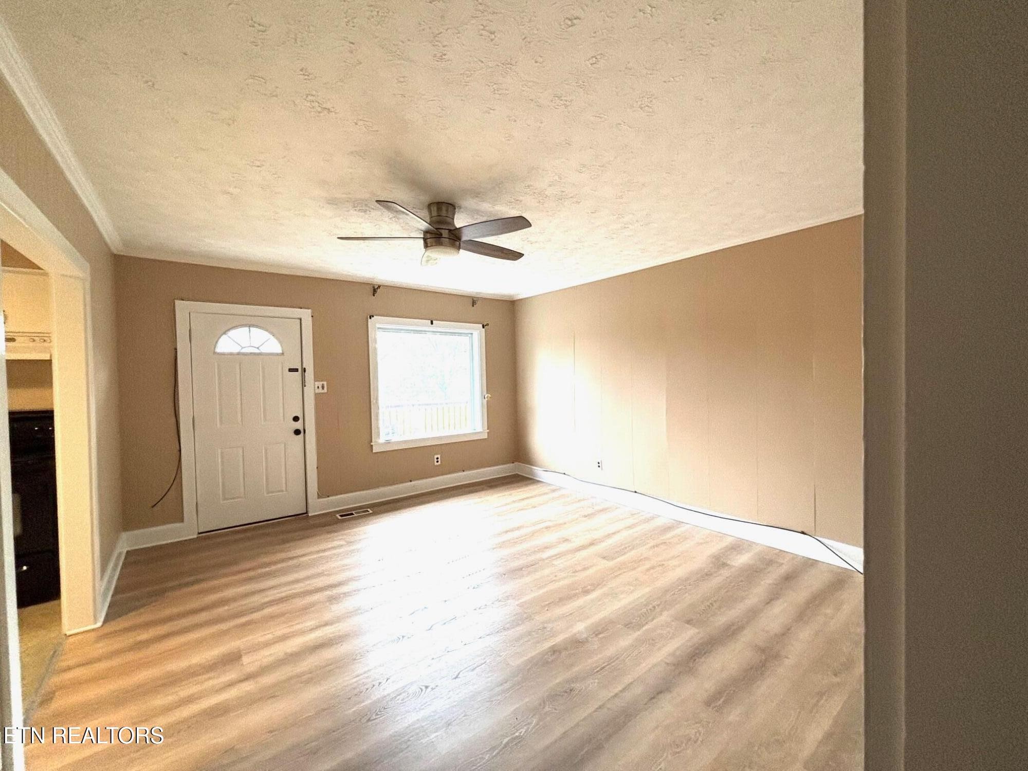 7005 Washington Pike Corryton TN 37721