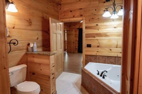 298 Eagle Lake Road Coalmont TN 37313