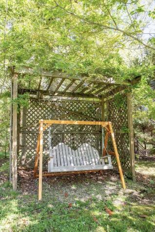 298 Eagle Lake Road Coalmont TN 37313