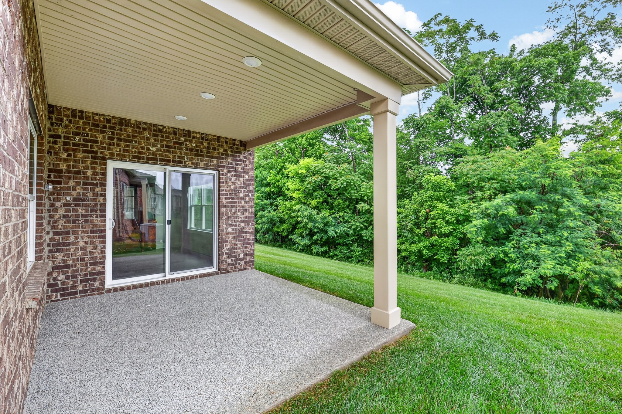 906 Meadowcrest Way Lebanon TN 37090