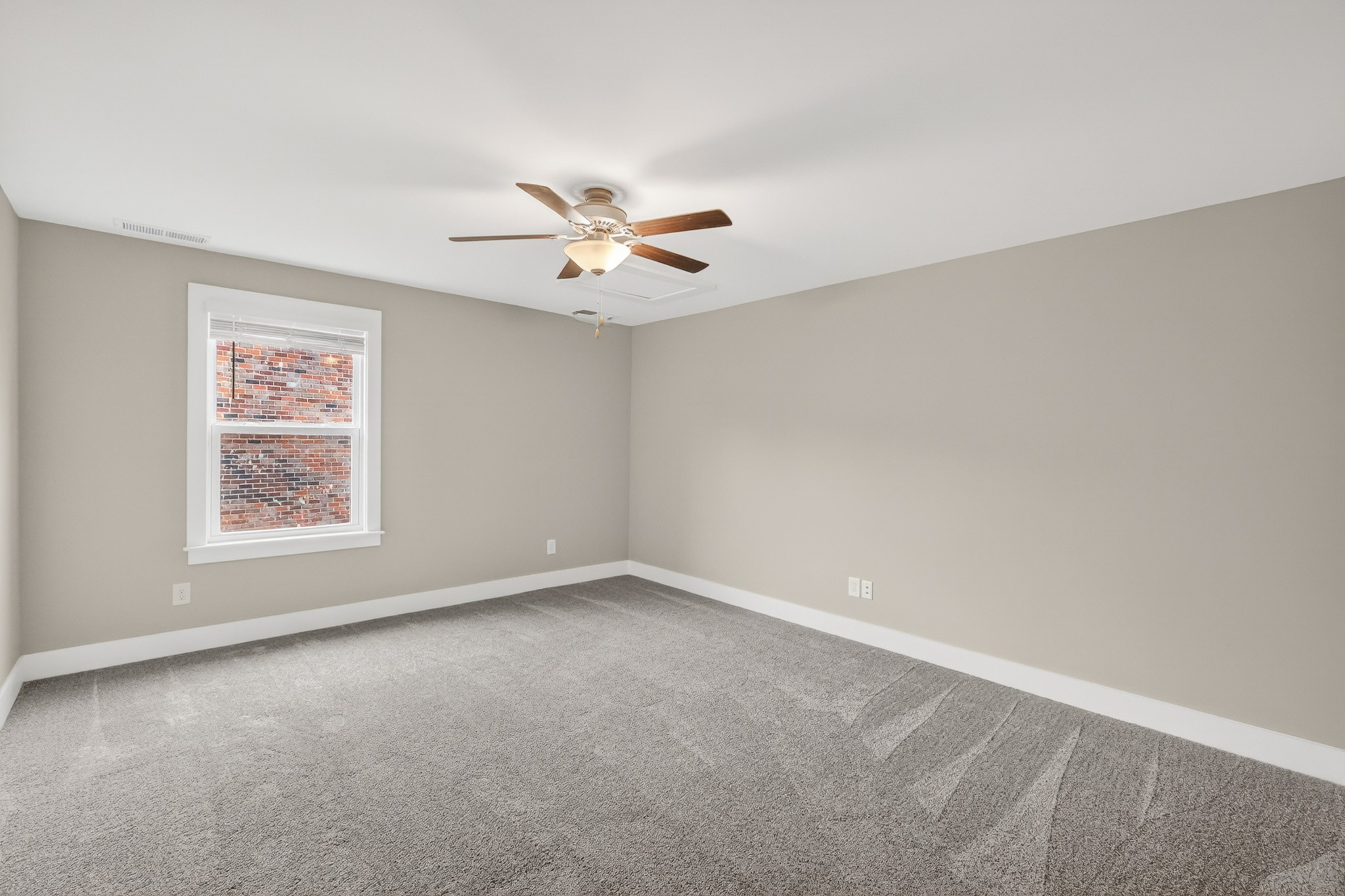 906 Meadowcrest Way Lebanon TN 37090
