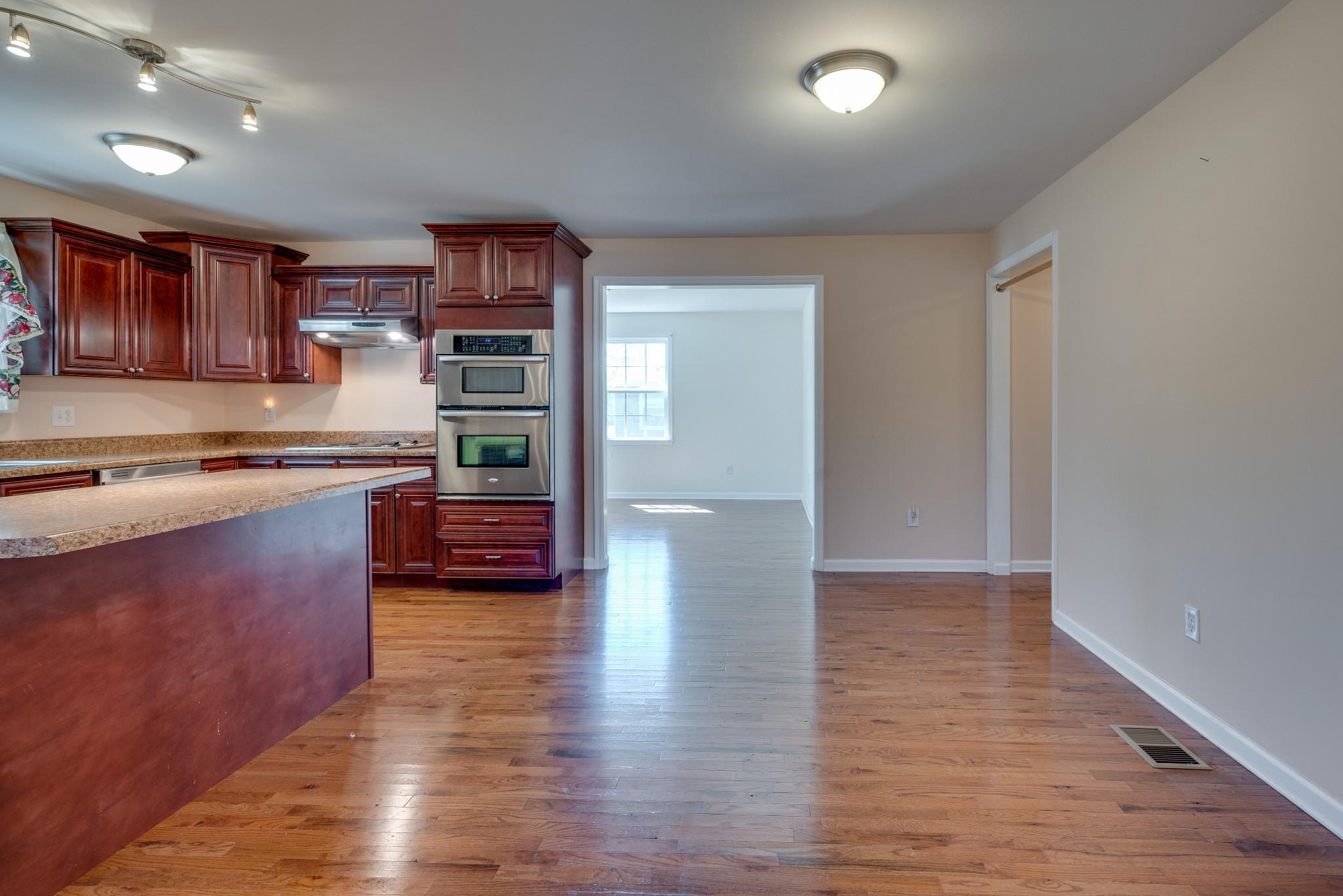 730 Rowan Drive Nashville TN 37207