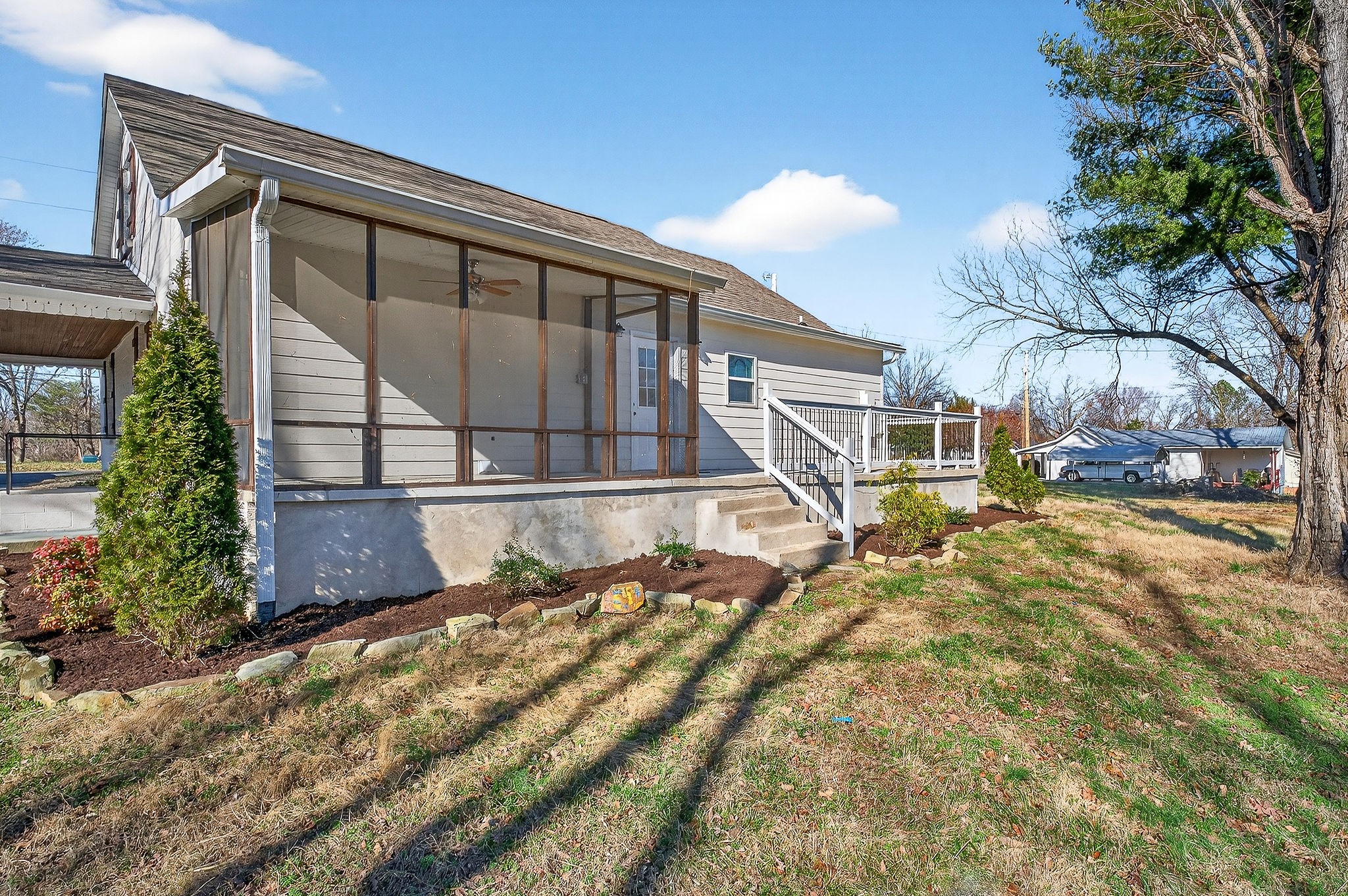 104 Henegar Street Mcminnville TN 37110
