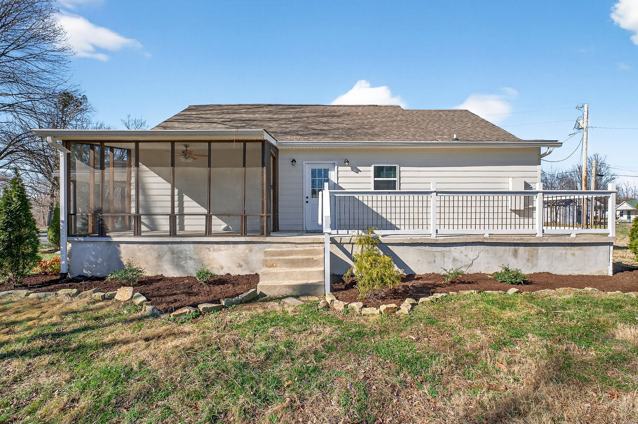104 Henegar Street Mcminnville TN 37110