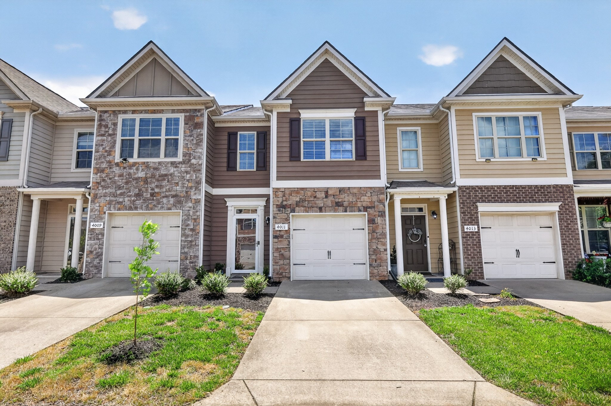 4011 Cannonsgate Lane Murfreesboro TN 37128