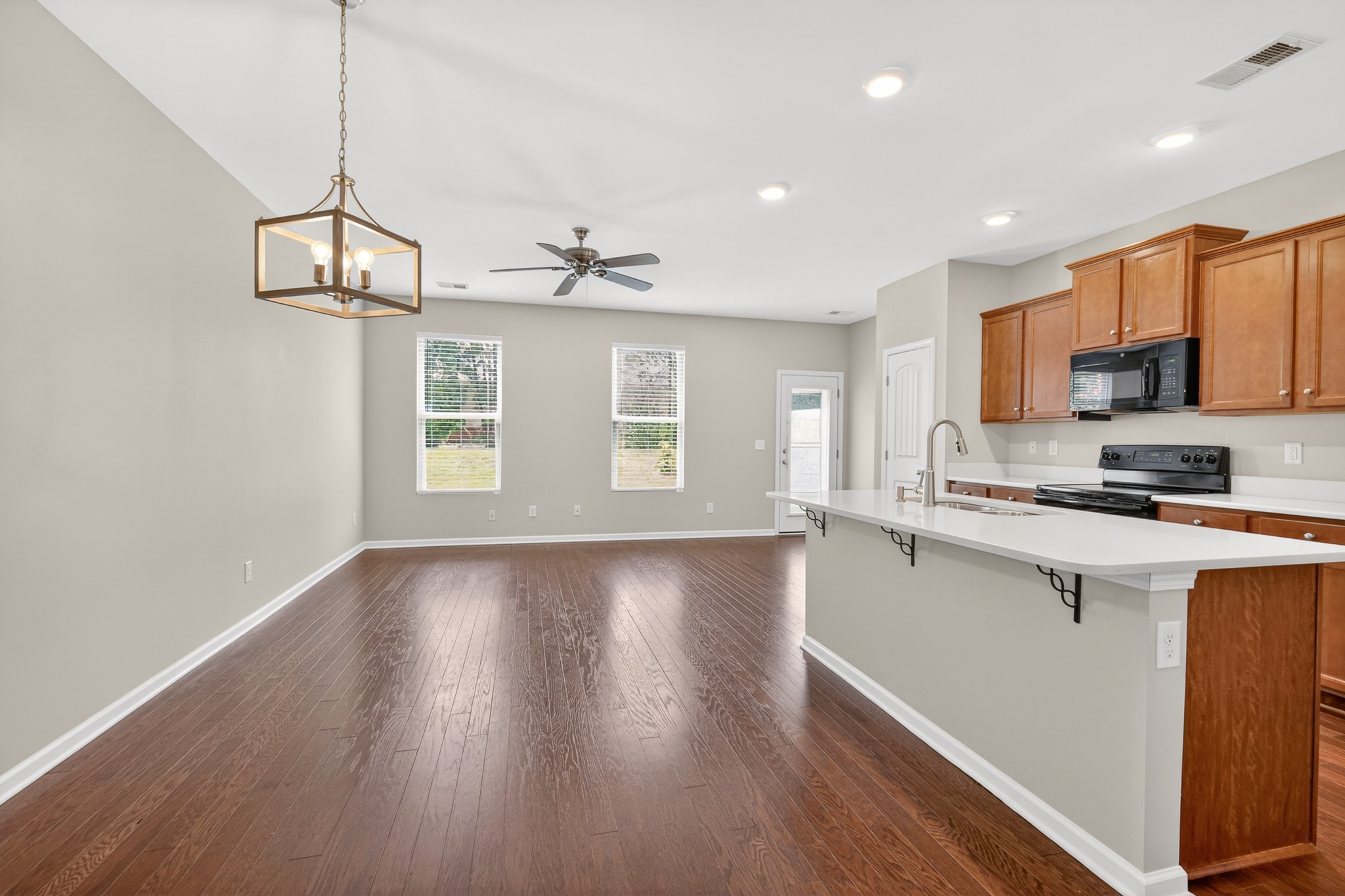 4011 Cannonsgate Lane Murfreesboro TN 37128