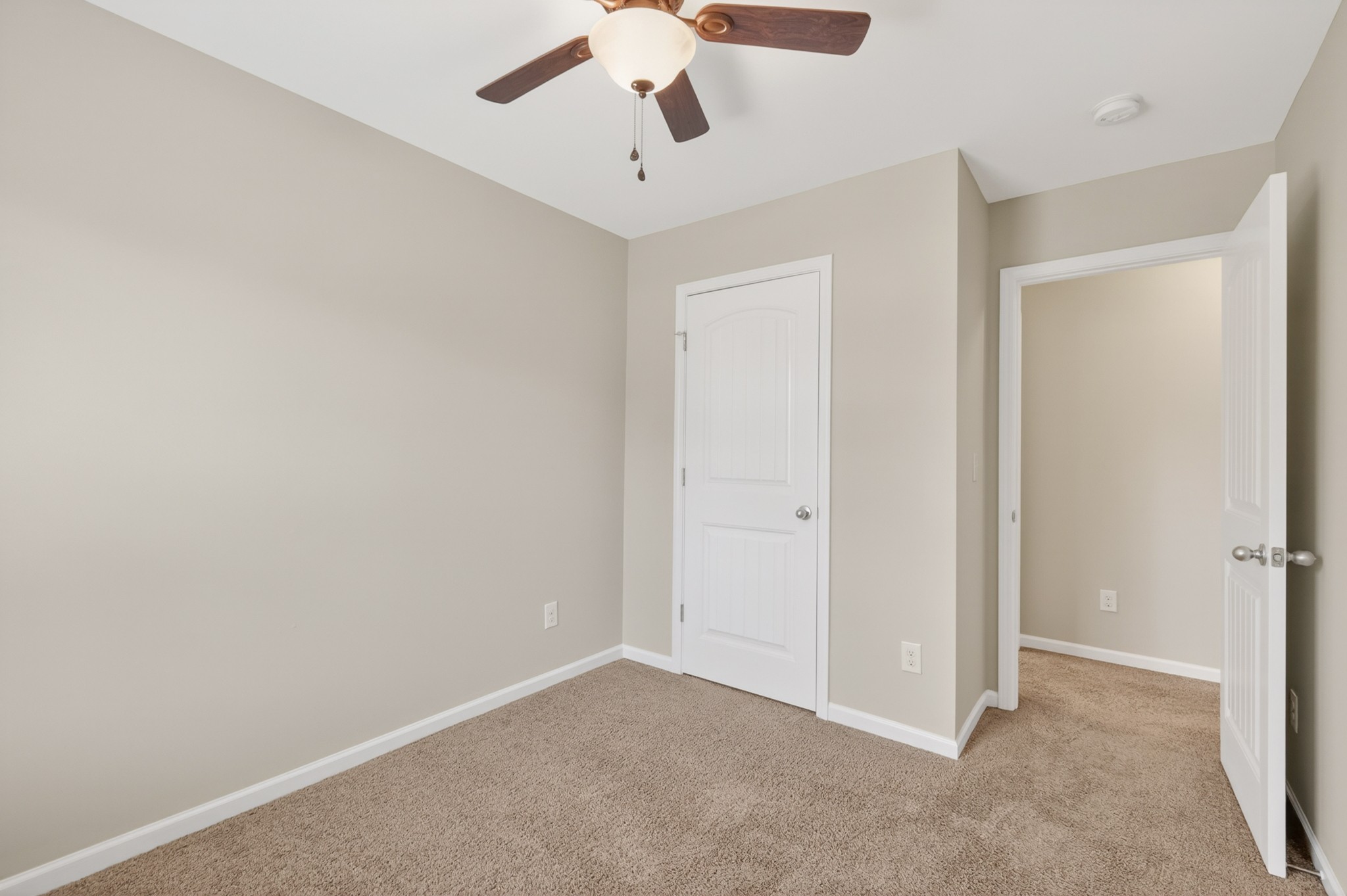 4011 Cannonsgate Lane Murfreesboro TN 37128