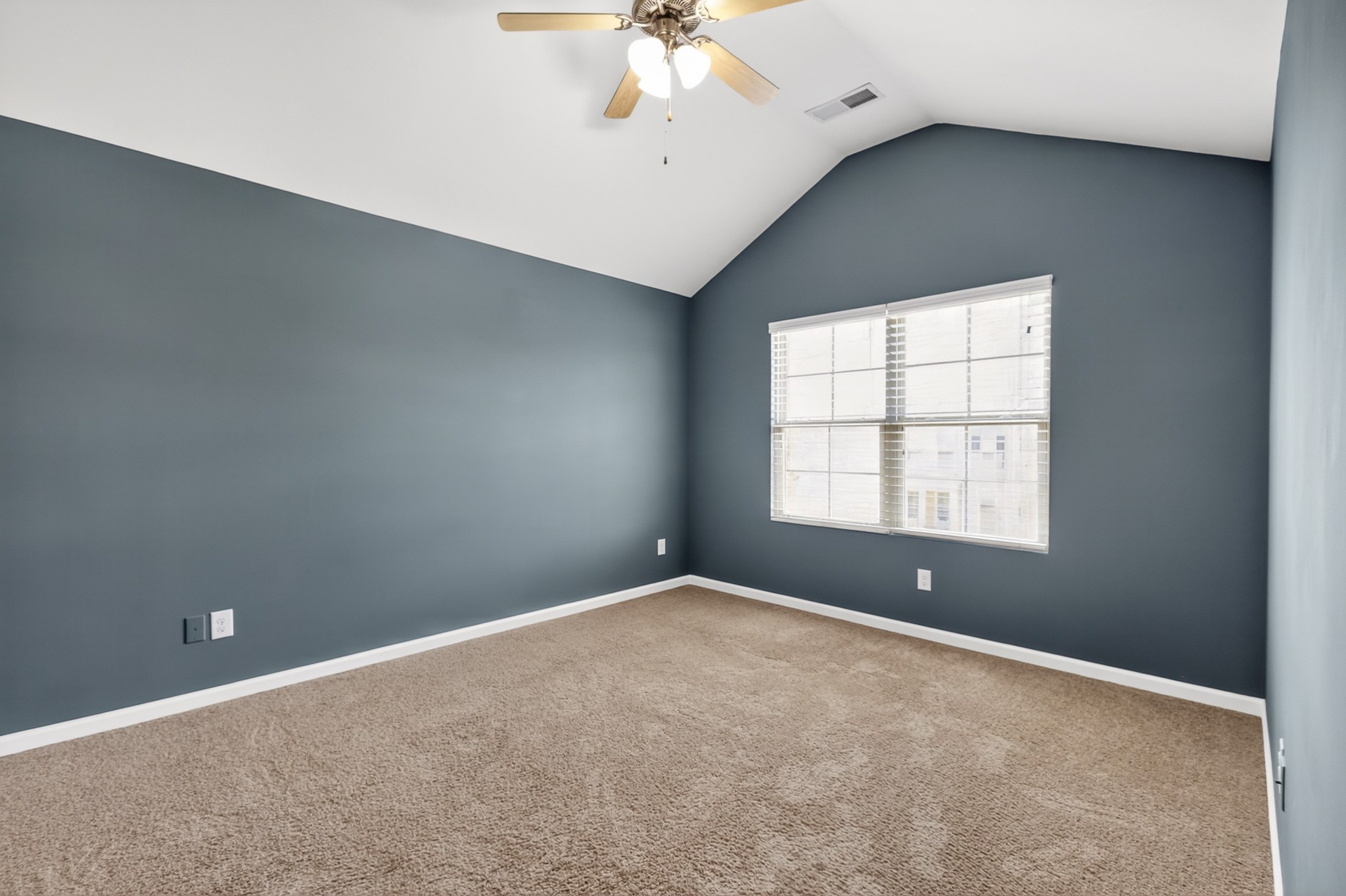 4011 Cannonsgate Lane Murfreesboro TN 37128