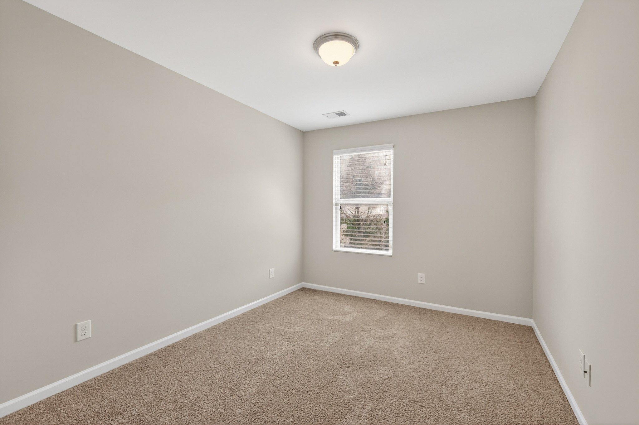 4011 Cannonsgate Lane Murfreesboro TN 37128
