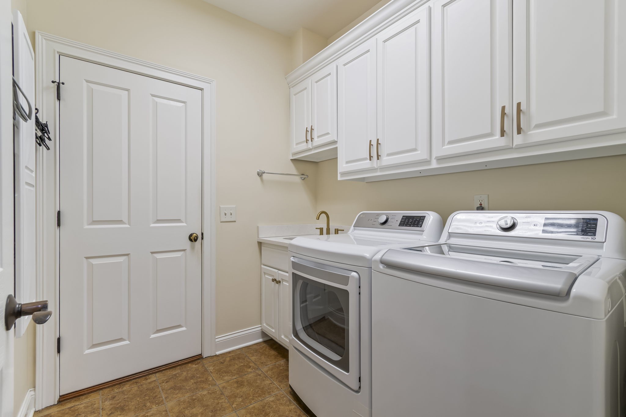 158 Tara Lane Goodlettsville TN 37072