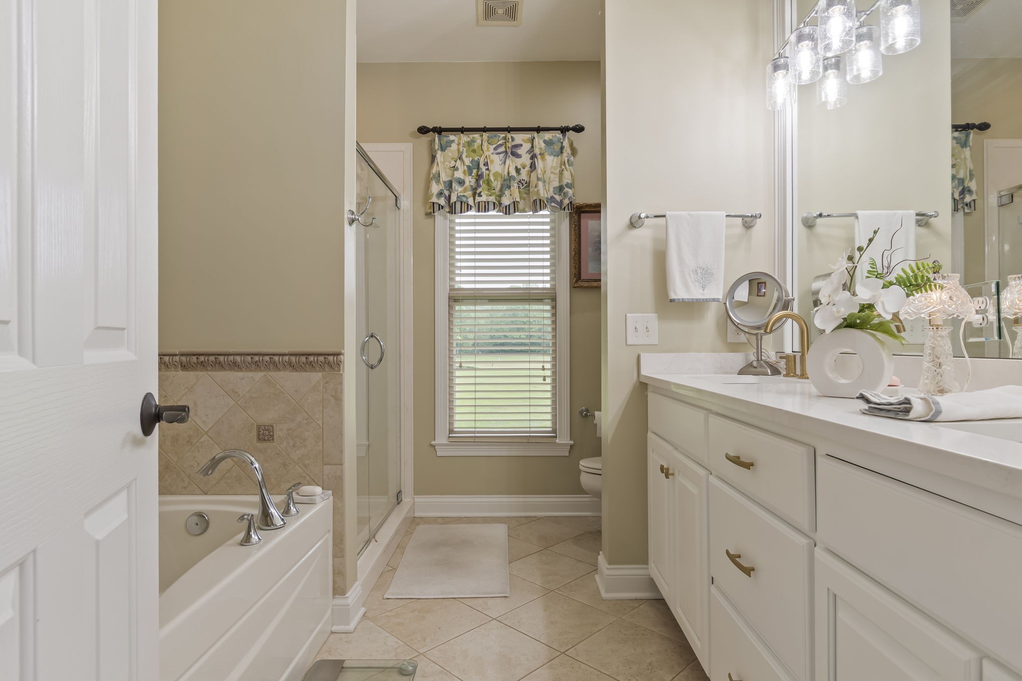 158 Tara Lane Goodlettsville TN 37072