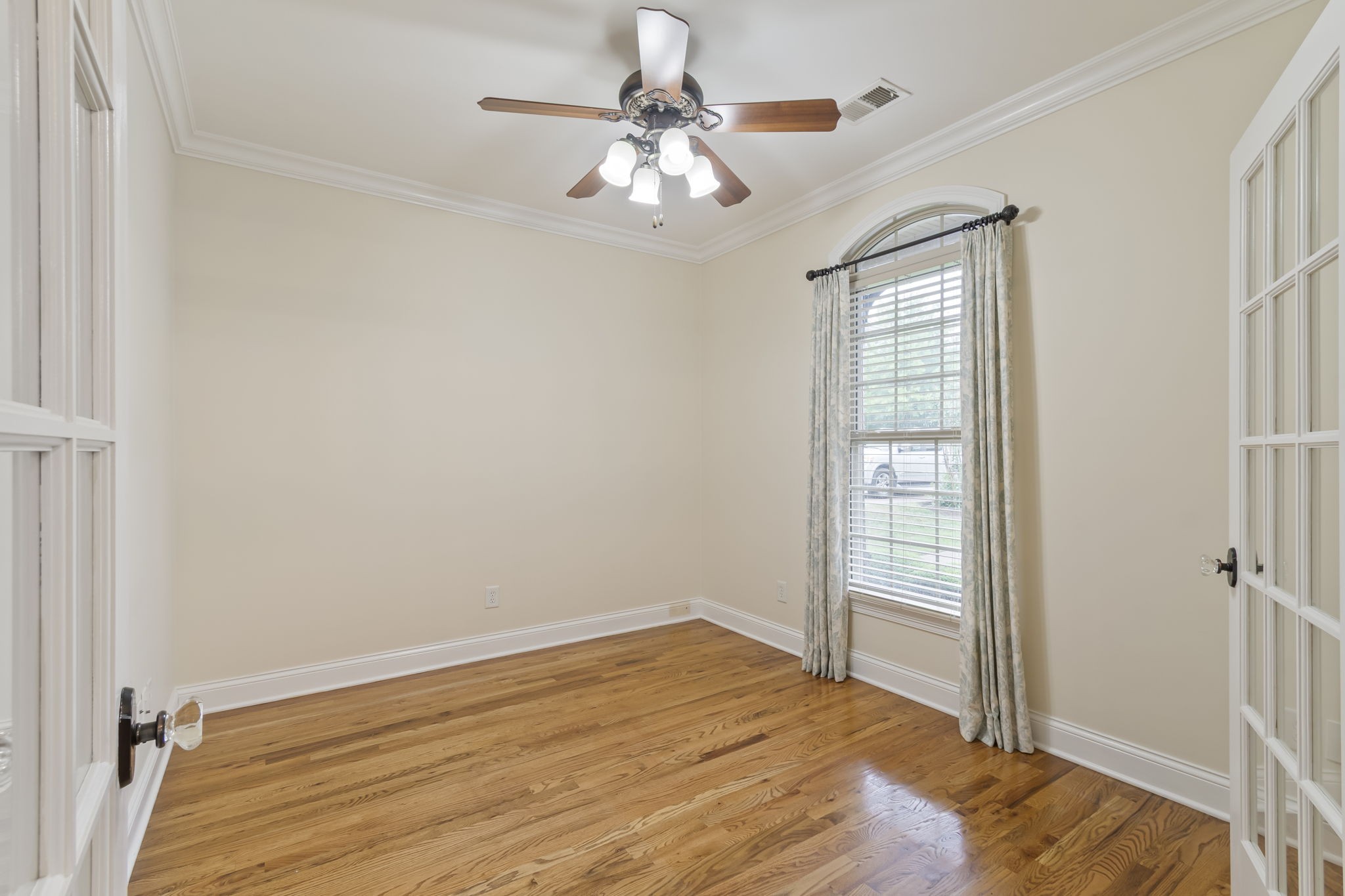 158 Tara Lane Goodlettsville TN 37072
