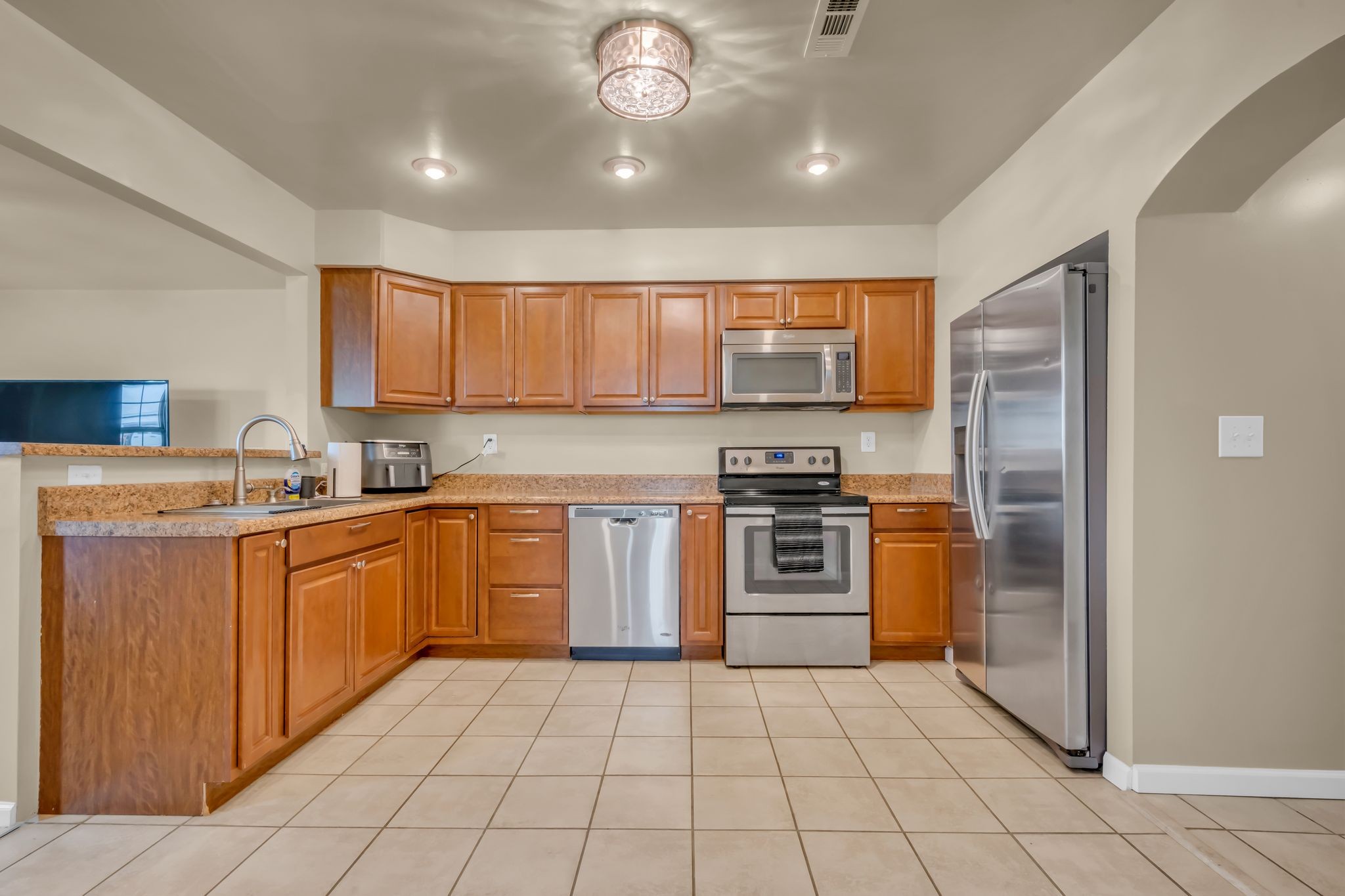 55 College St, N Mc Ewen TN 37101