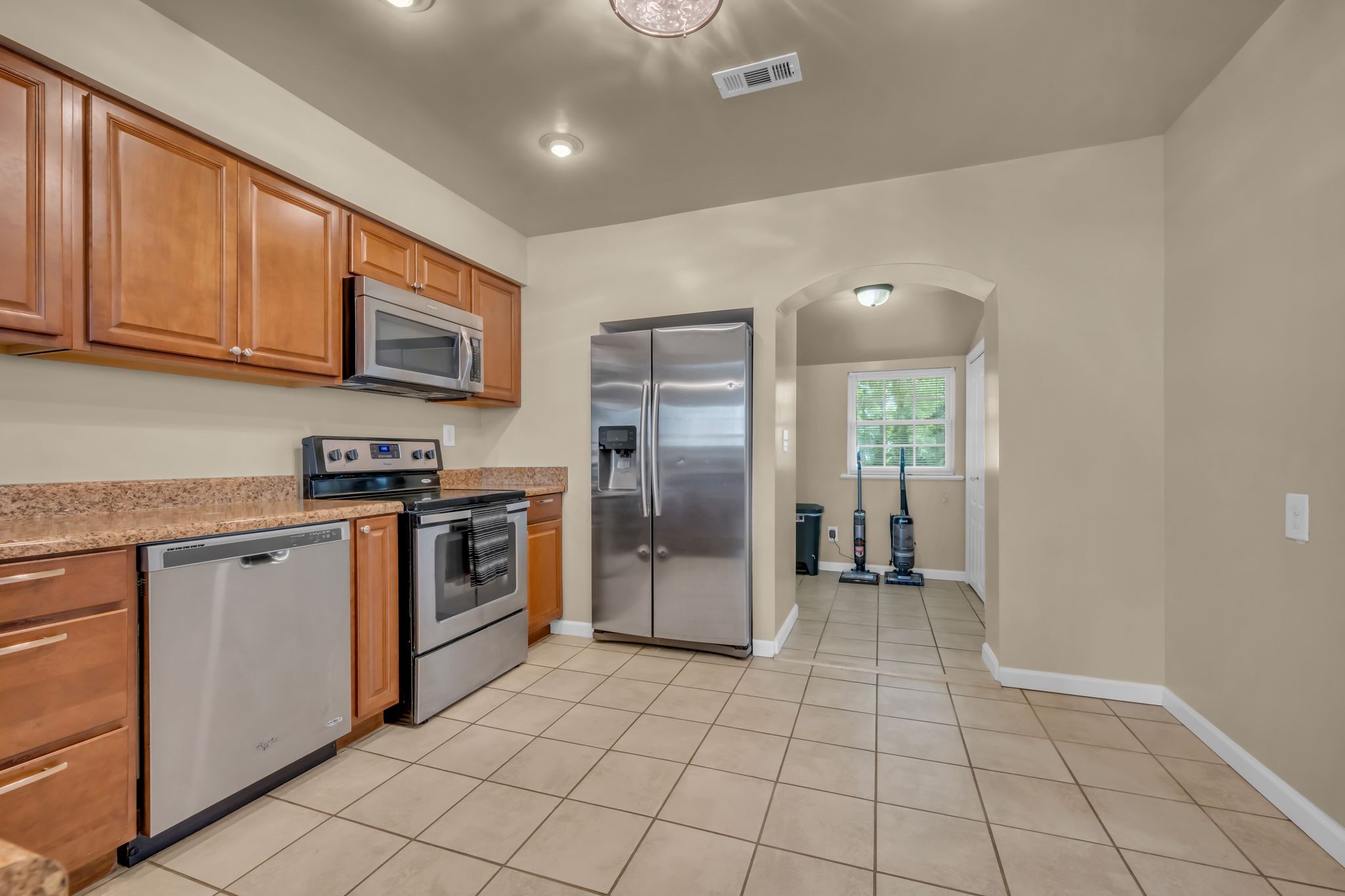 55 College St, N Mc Ewen TN 37101