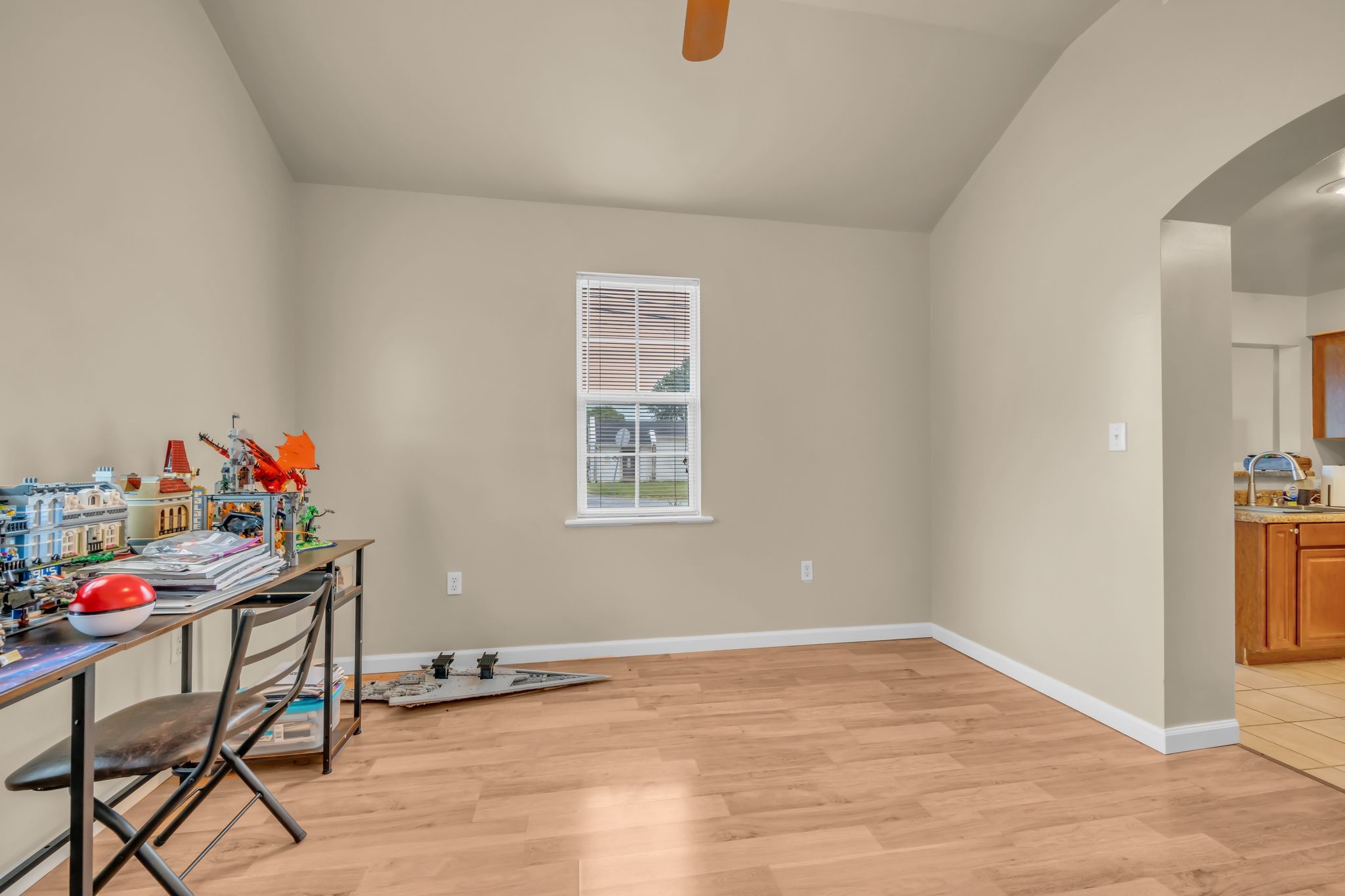55 College St, N Mc Ewen TN 37101